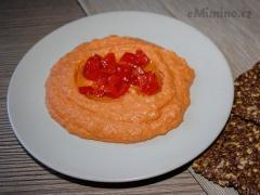 Hummus z pečených paprik