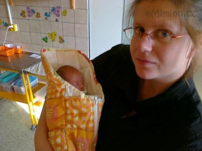 Poprvé u maminky