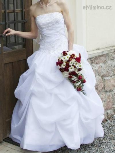 bile-svatebni-saty-36-15284461-p.jpg