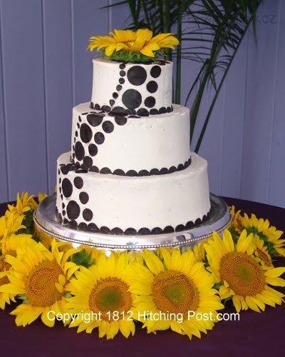 Sunflower_chocolate_dot_wedding_cake.jpg