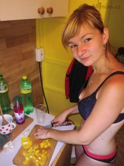 teta Martina u plotny