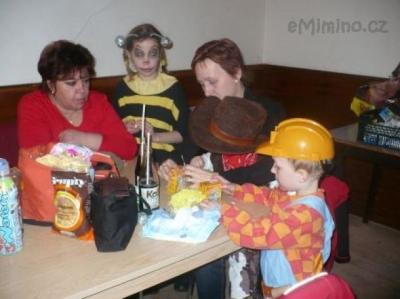 unor 2010 + karneval masek 27.
