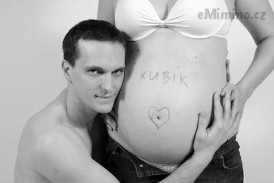 s bříškem III.