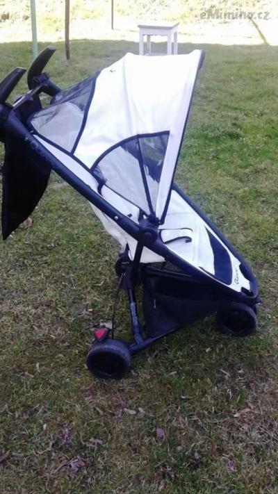 quinny zapp  limitka black & white