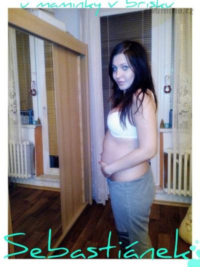 7 mesic s miminkem.jpg