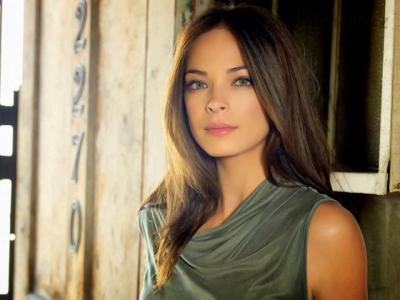 Kristin-Laura-Kreuk_gorgeous_image.jpg