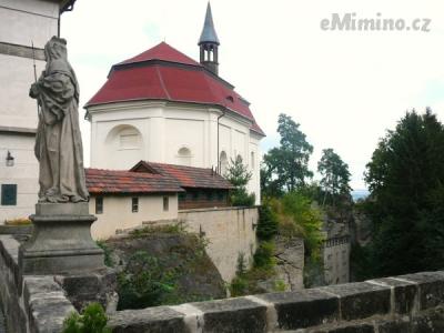 Hrad Valdštejn.jpg