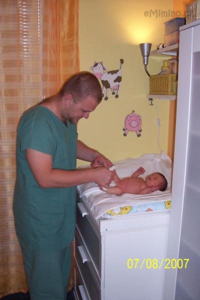Honza poprvý koupe