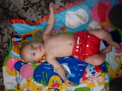 červená kapsovka Babyland