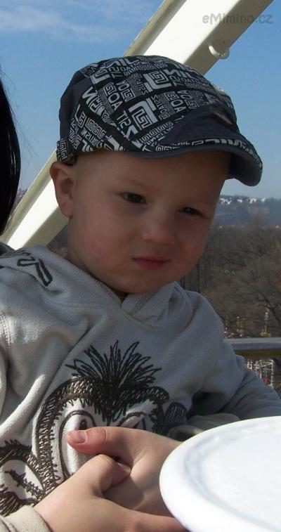 100_9520a.jpg