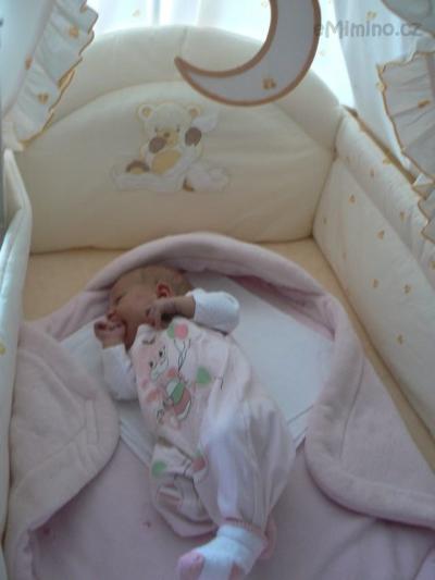 Nikolka 1 měsíc 045.JPG