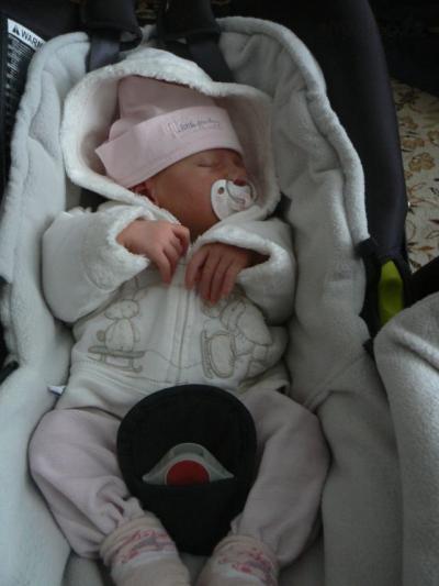 Nikolka 1 měsíc 048.JPG