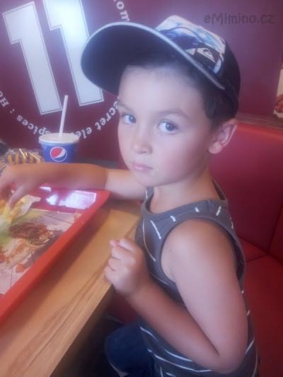 kahu kfc.jpg