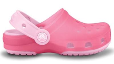 Vaše malá princezna si růžové sandálky Crocs zamiluje.