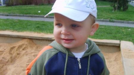 NÁŠ ANDÍLEK