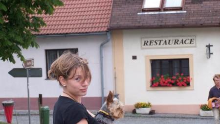 chroustě