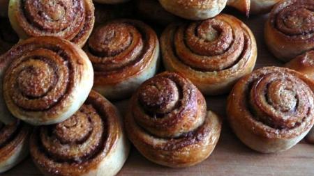Skořicoví šneci - Kanelbullar
