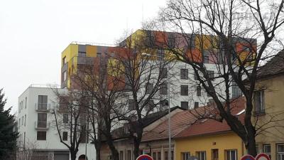 45722847_1600.jpg