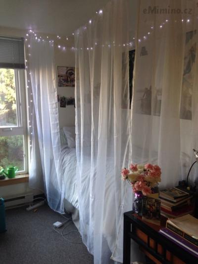 1978679b8a32265ded9ba818db610f9a--canopy-dorm-bed-bed-curtains-diy.jpg