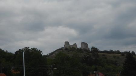 SIROTČÍ HRÁDEK