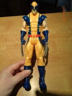Marvel Avengers figurka Wolverin