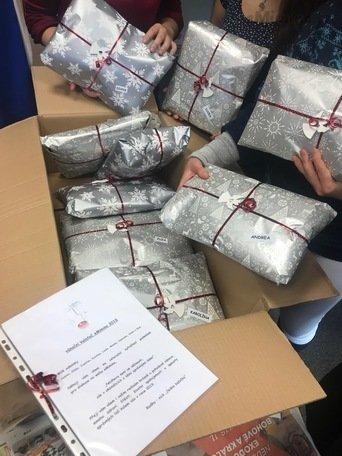 To jsme nečekaly! Za nádherně voňavé balíčky děkujeme!
