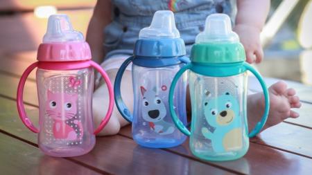 Vyhrajte jednu ze 4 krásných jídelních sad od značky Canpol babies