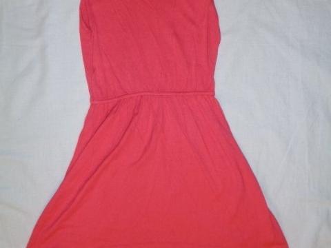 Supr cihlově červené šaty-zadní díl delší
