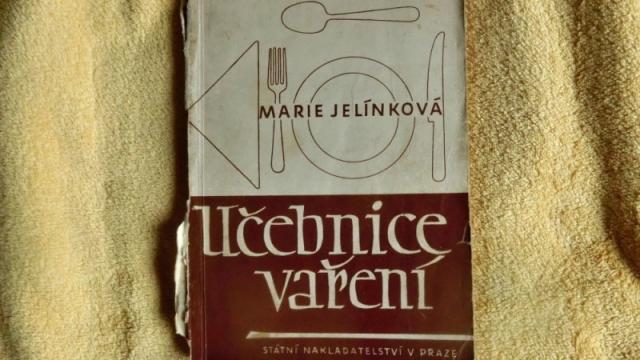 Učebnice vaření Marie Jelínková