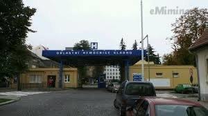 Vchod do porodnice.