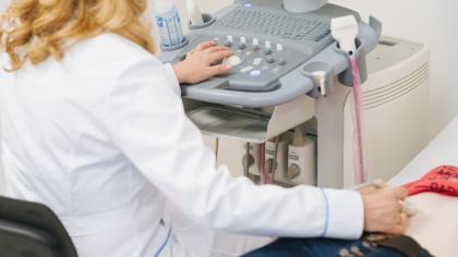 Péče o intimní partie je normální, zdůrazňuje dětská gynekoložka