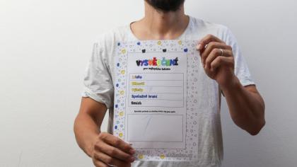 Vysvědčení pro tatínka: Stáhněte si ho a doplňte s dětmi