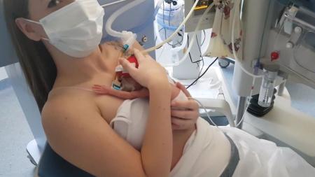 Denisa porodila ve 26. týdnu. Svým příběhem pomáhá ostatním maminkám nedonošeňátek