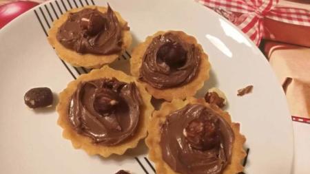 Low carb košíčky s domácí nutelou