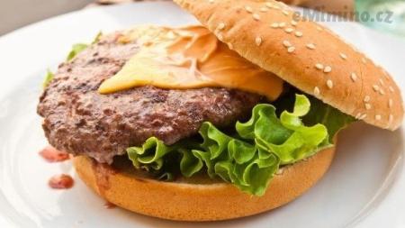 Domácí americký hamburger
