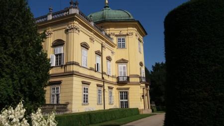 ZÁMEK BUCHLOVICE