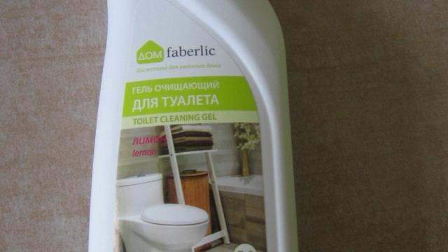 Faberlic Čistící gel na toaletu 5v1 s vůní citronu