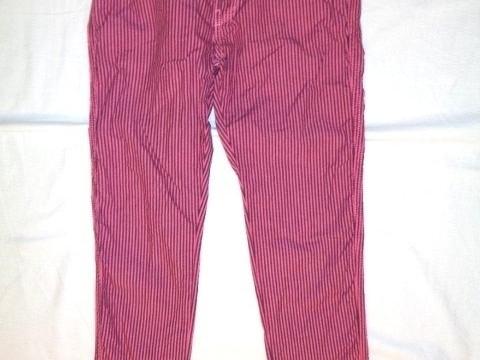 Exkluzivní růžové pruhované kalhoty Diesel