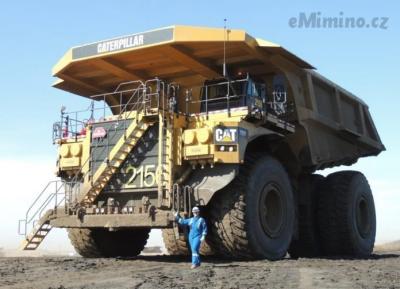 Caterpillar-797F-696x503.jpg
