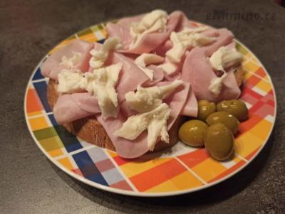 proteinový chléb penam.jpg