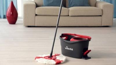 Třásňový mop TURBO vyzkouší 20 testerek. Zdroj: Vileda.