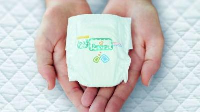 Nejmenší plenka pro předčasně narozené děti vel. -3. Zdroj: Pampers.cz.