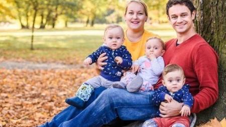 Vůbec jsme netušili, co nás čeká, shodují se rodiče předčasně narozených trojčat