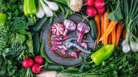 9 veganských receptů, které opravdu chutnají i masožroutům