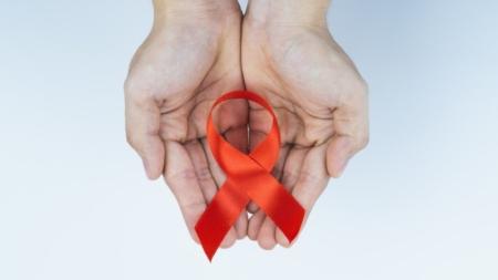 Jak oslavit Světový den boje proti AIDS? Zatočte s hoaxy a nesmysly