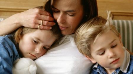 Maminka samoživitelka: Žijeme z měsíce na měsíc, bez brigád bych nás neuživila