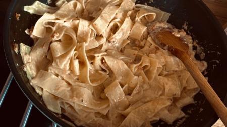 Pappardelle s omáčkou