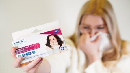 Vyzkoušeli jsme, jestli se vyplatí opatřit CRP test do domácí lékárničky