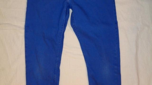 Pěkné modré riflové kalhoty