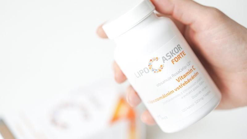 Vitamín C snižuje riziko vzniku mnoha závažných onemocnění. Zdroj: Redakce.